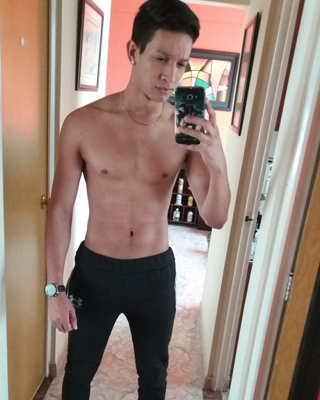 Deivis M hot model best img