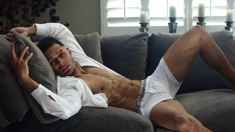 Bad Boy Blondie sexy actress galleries