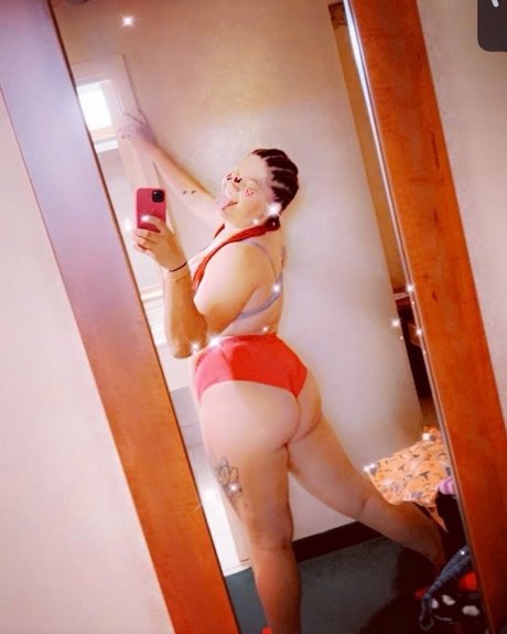 Queen__biiitch___ pornstar beautiful archive