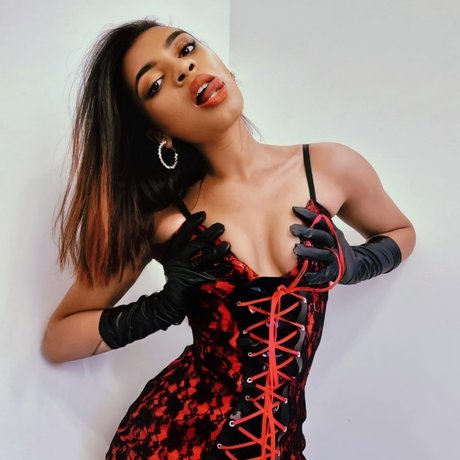 Mahogany Queen high quality actress img