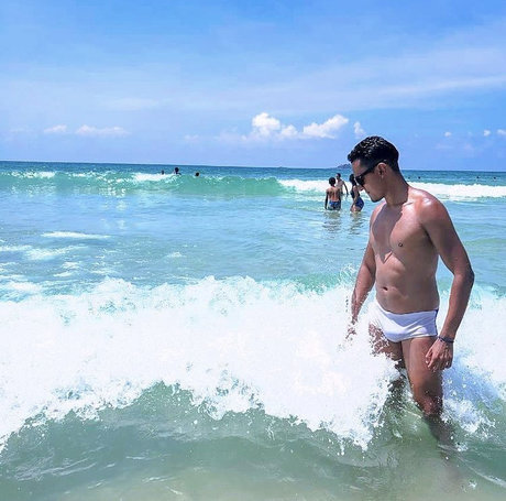 Puto Dotado XXL nice model img