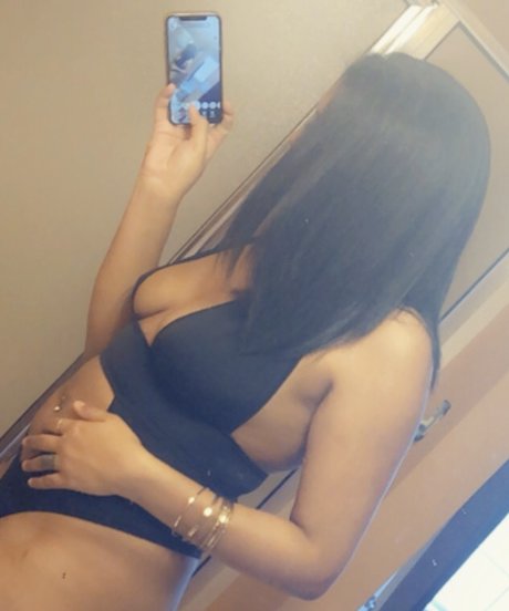 Angel R_ hot actress image