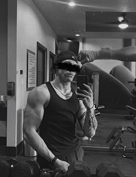 Dominic X star porn archive