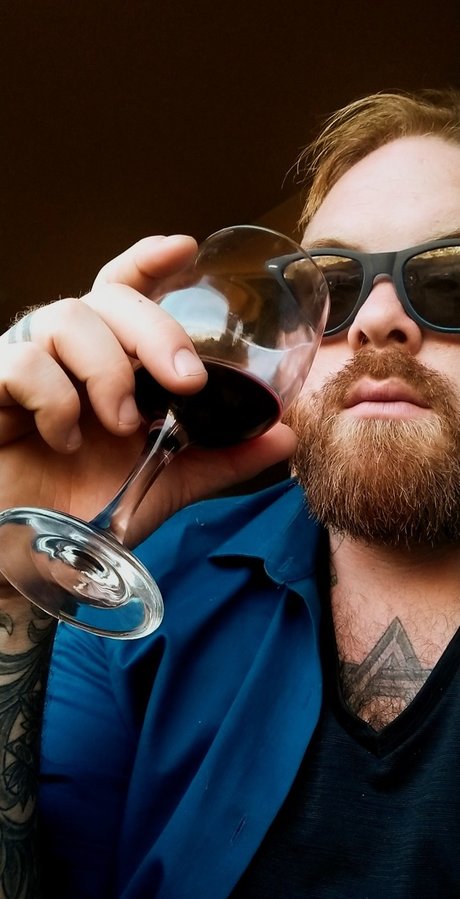 Ryker Gunn nude actress archive