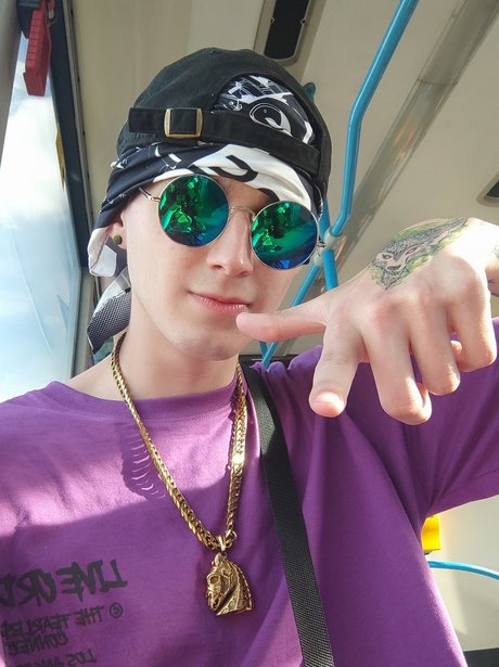 Dejvdee perfect star pic