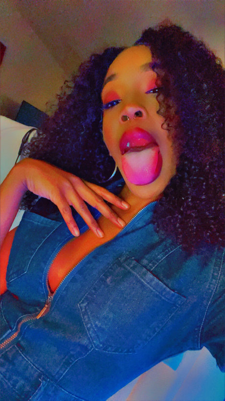 QueenVonna sex star img