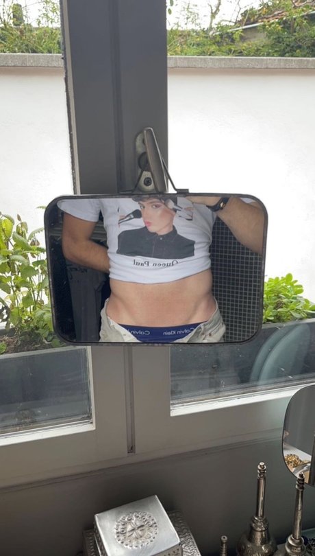 QueenPaul model galleries