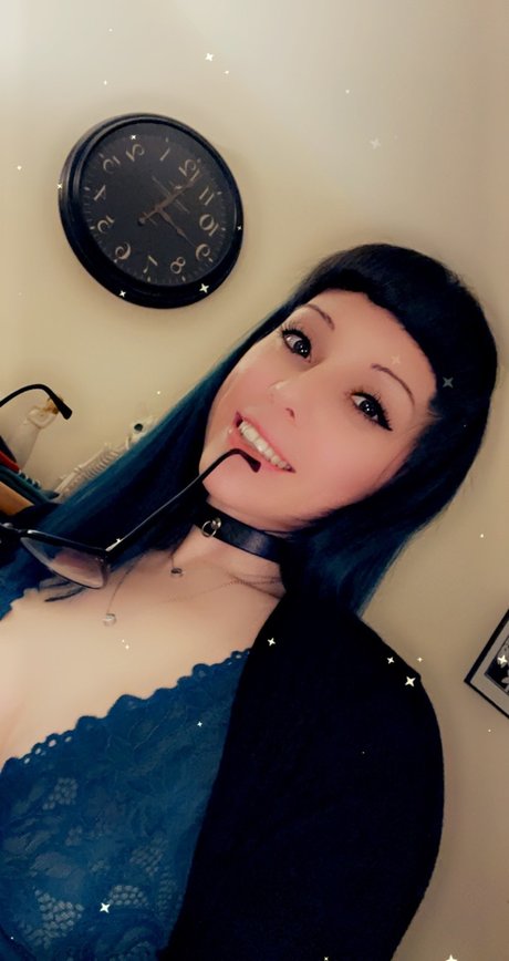 Queen of Quartz hot model galleries