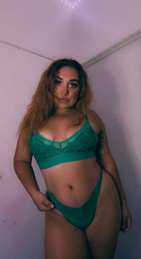 Queen Rae high quality model img