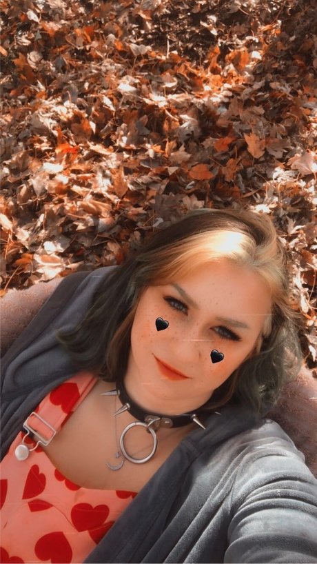 Jade Ryot pornographic model photo