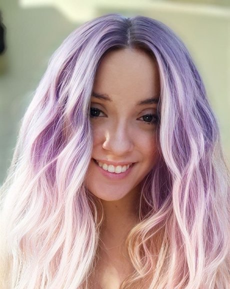 Desiree Vayolet top pornstar photos