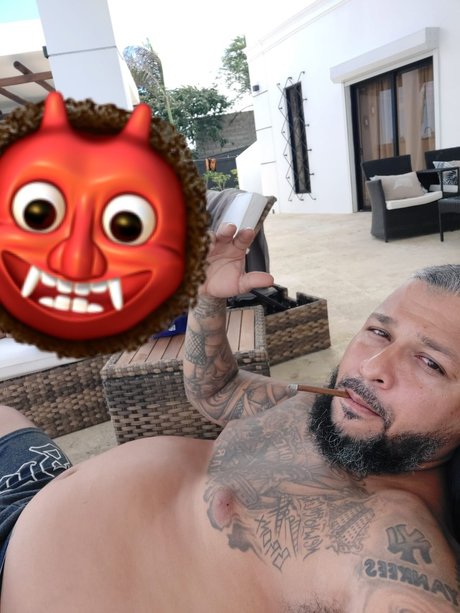 Dominican Studd adult model galleries