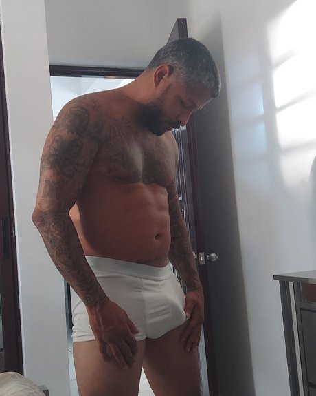 Dominican Studd model erotic img