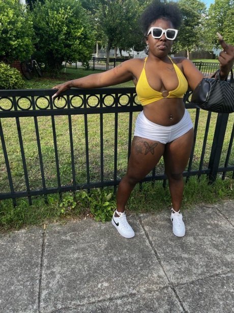 Raina Amore sexy pornstar image