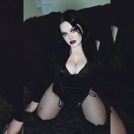 Rainy Daze art model archive