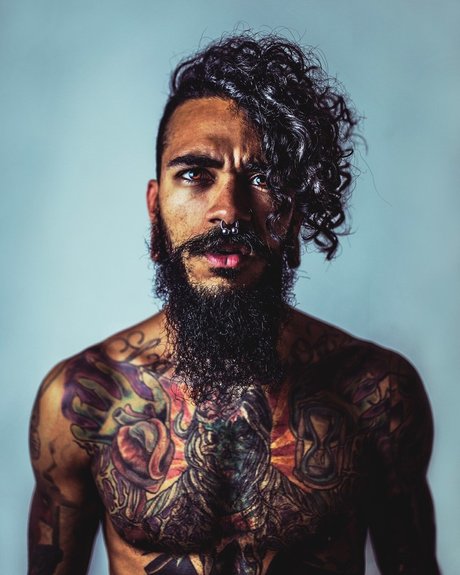 Raggedick model high quality pictures