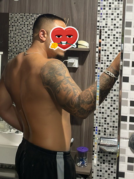 Rafael Gomez star adult photo