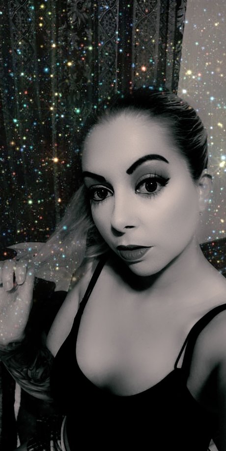 Raevyn Brooks porn star pic