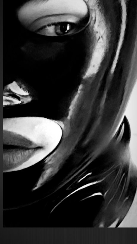 Rachel Helena naked model images