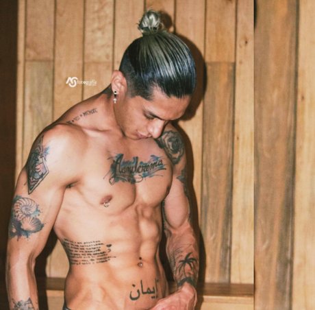 Eddy hot actress image