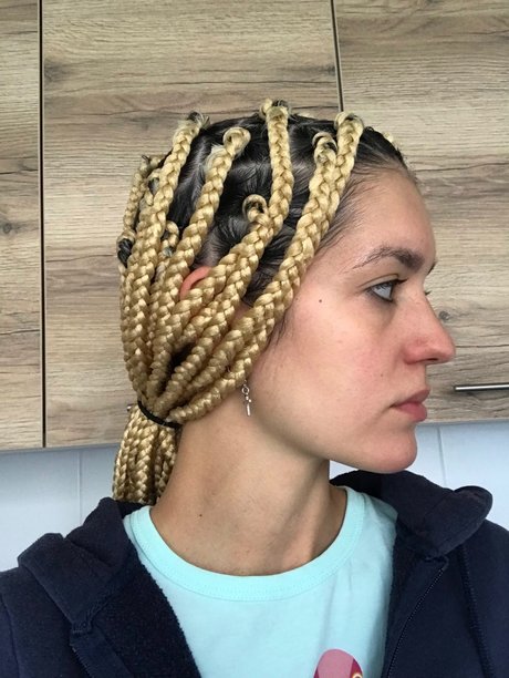 Deessebronzee exclusive star img