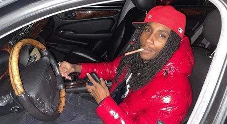 Dlnigga10 naked star photo