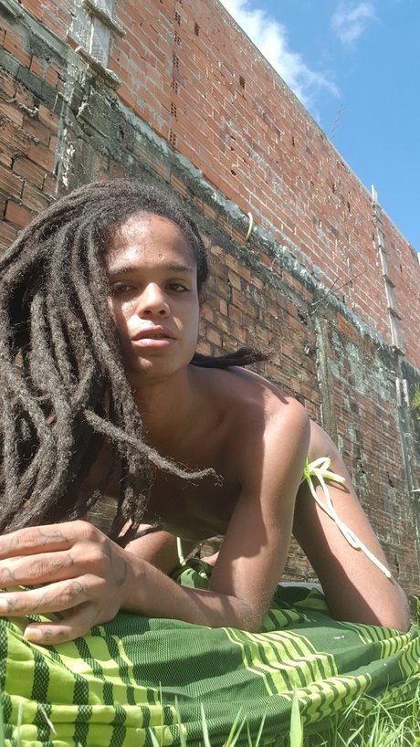 _a gata dhi rua_ model porn pic