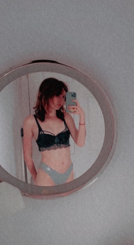 Ev Bunny xxx model archive