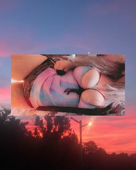 DivinitiesSiren nice star images