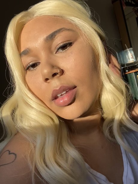 Local Thot_ star sexy img