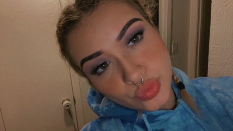 Rayleigh pornographic star picture