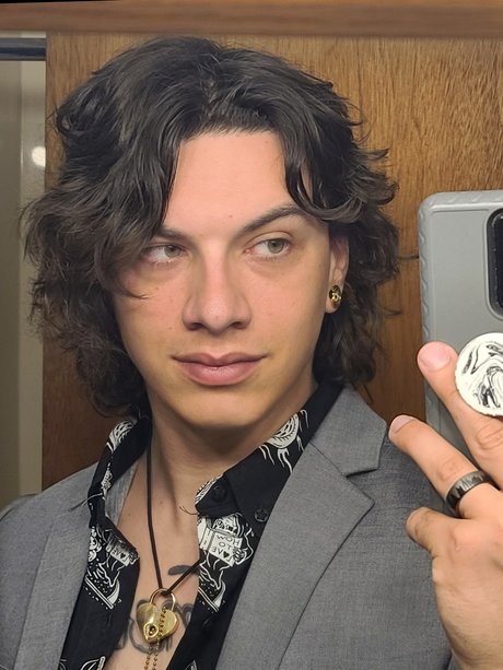 iamarankai naked star pic