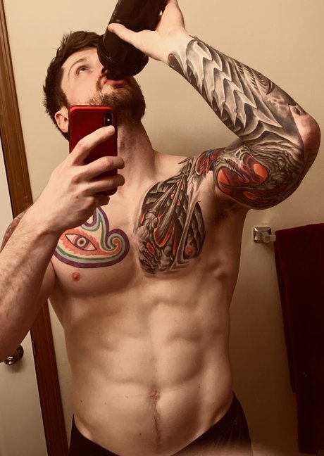 Gassy exclusive star photo