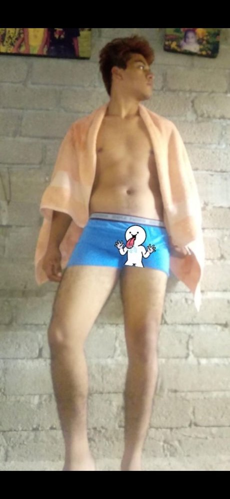 Ricardo Hern ndez model free image