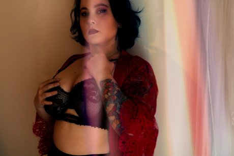 Riae Dragon pretty model images