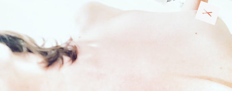 reyka model top gallery