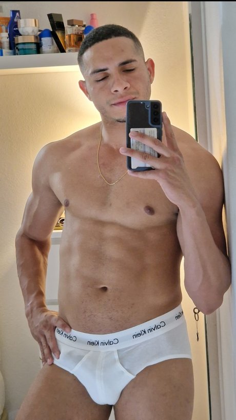 reikxxl art star galleries