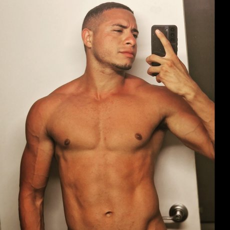 reikxxl nudes actress pictures