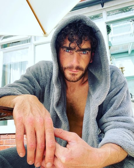 thick amateur onlyfans pornos pictures