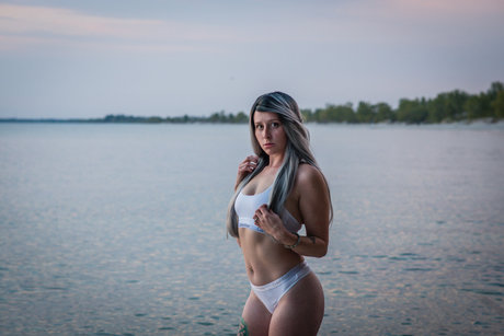 Reddx o nudes model photo