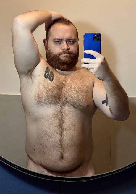 RedBearded adult actress picture