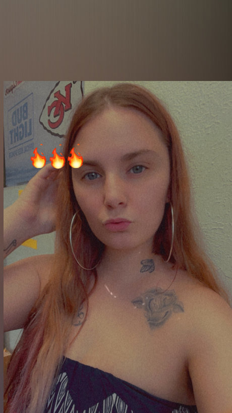 Alisia Green erotic model archive