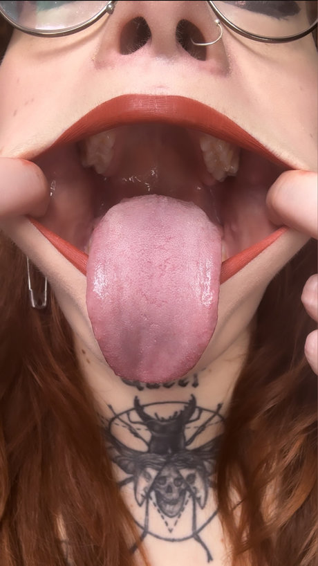 Rosa Limonata star nudes pictures