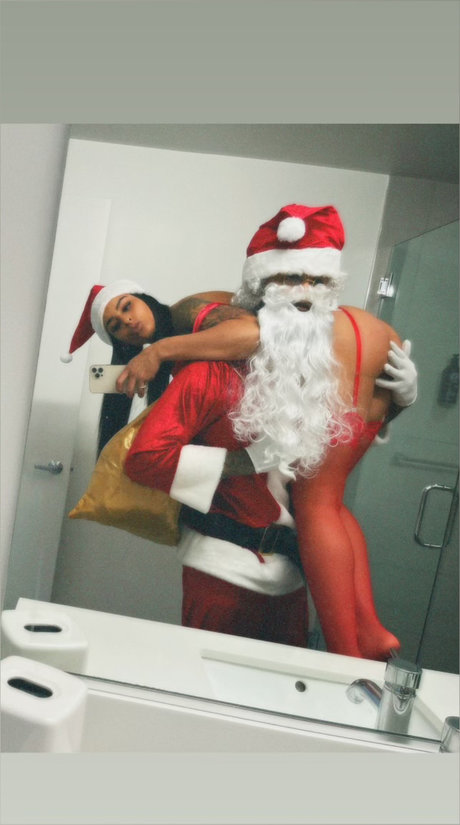 Koi Rocky_ model adult img