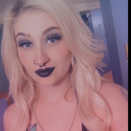 RiverSongx13 star exclusive pic