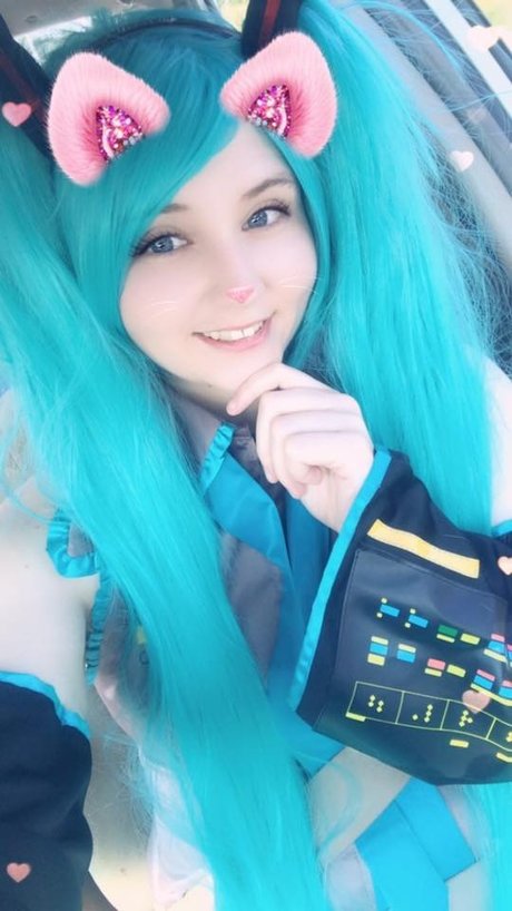 RinaMae model porn photos