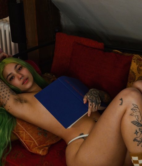 RinaKitty NO PPV erotic actress photos