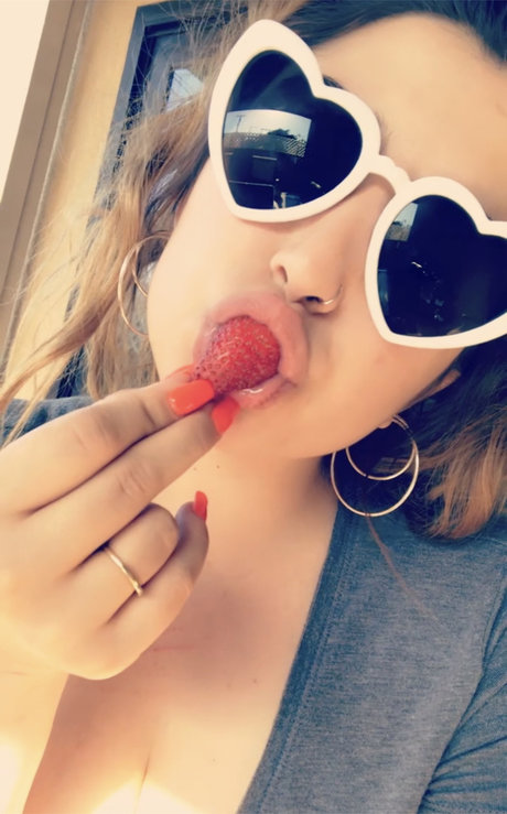 Rosi_ top pornstar img