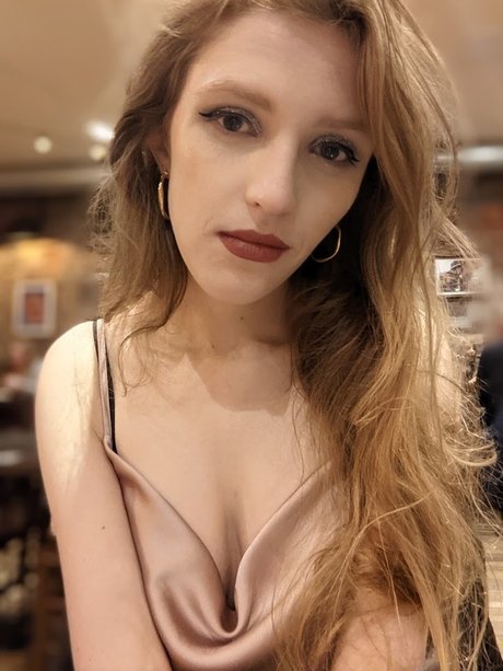 Rosey Baby star exclusive images