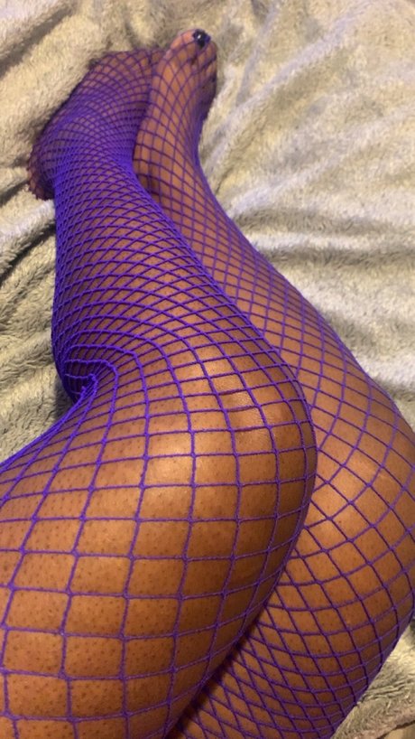 Roselle James model hot photos